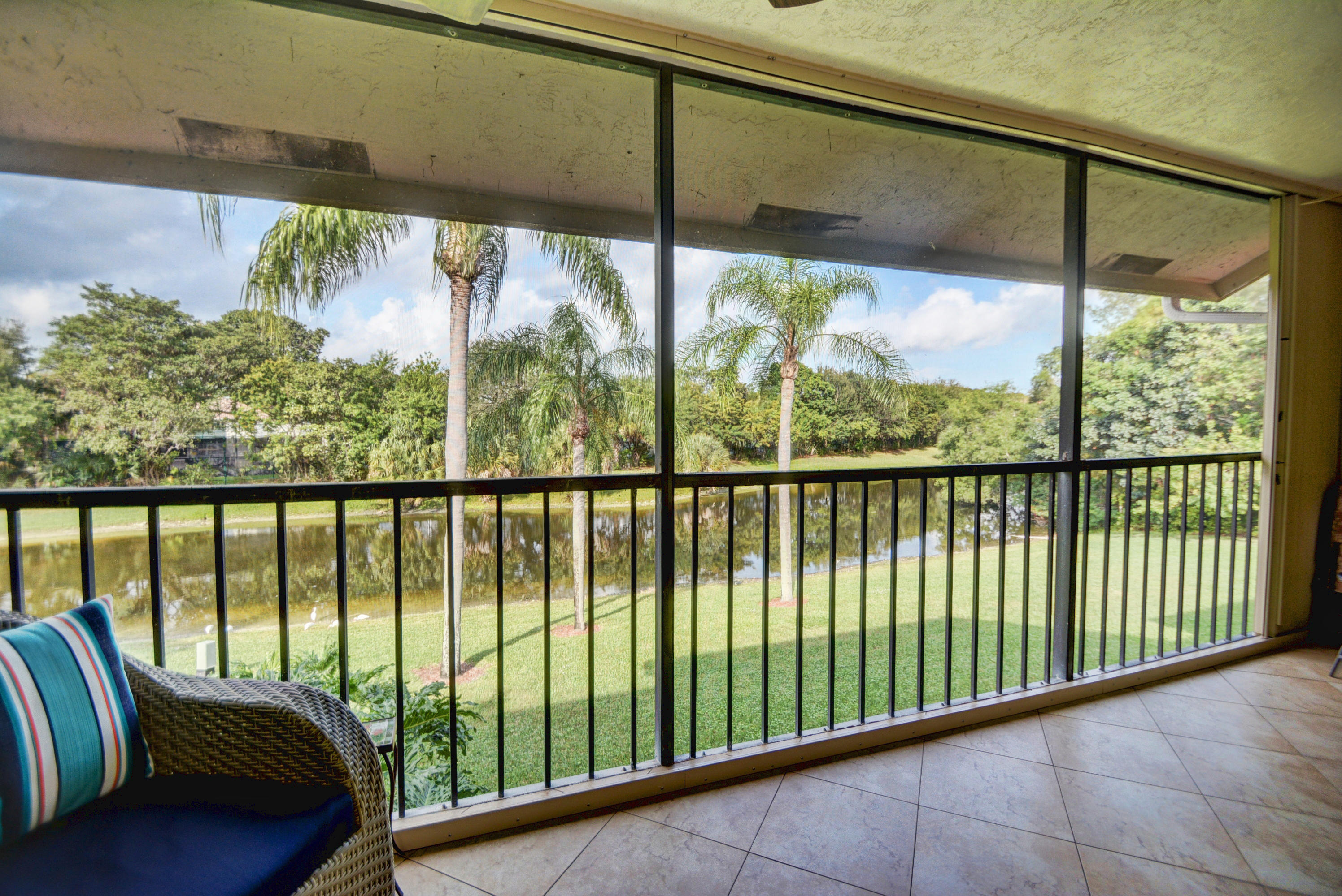 5550 Coach House Circle, Unit G Boca Raton, FL 33486 - Photo 18 of 26 DSC_4834_5_6_7_8