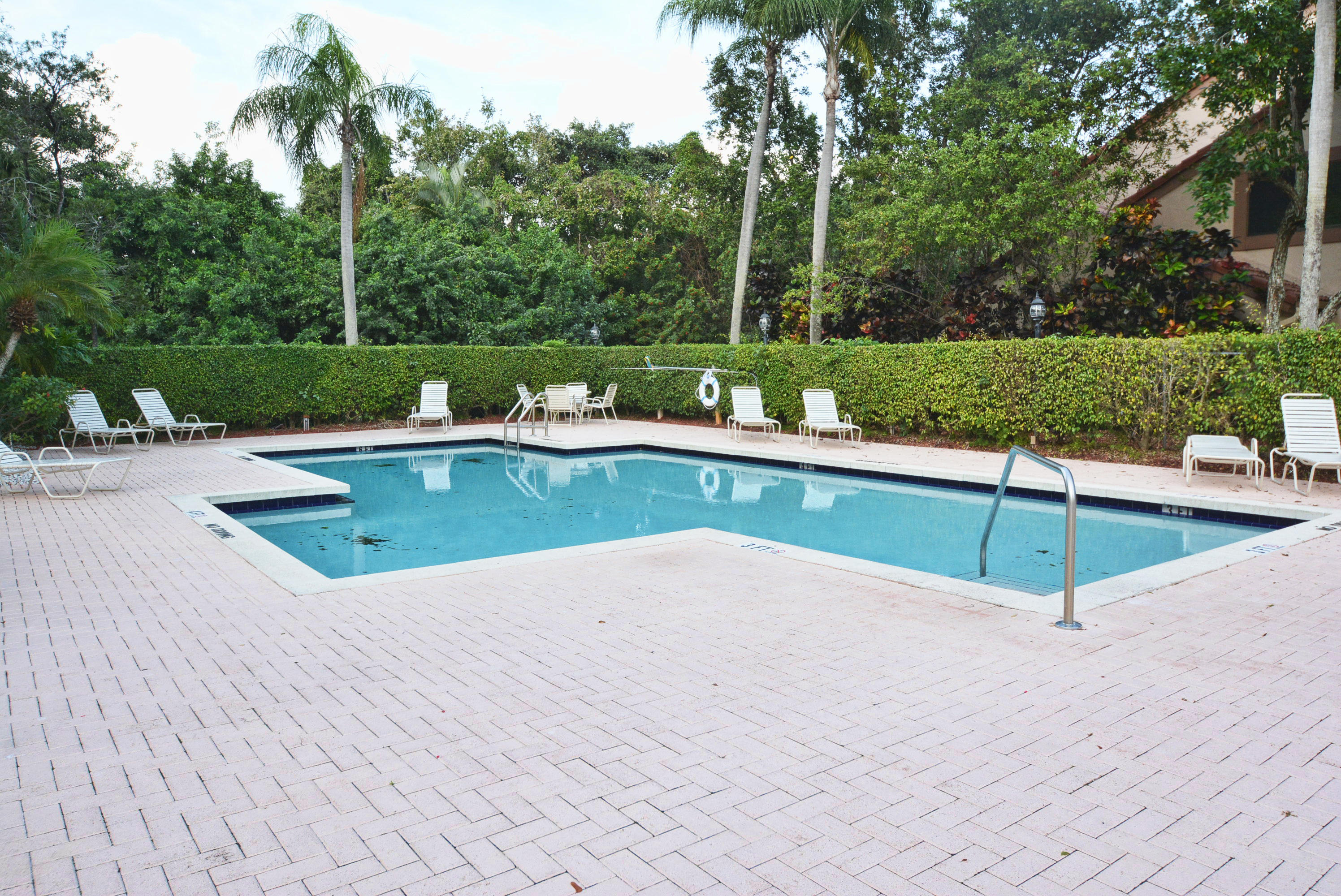 5550 Coach House Circle, Unit G Boca Raton, FL 33486 - Photo 23 of 26 DSC_4889