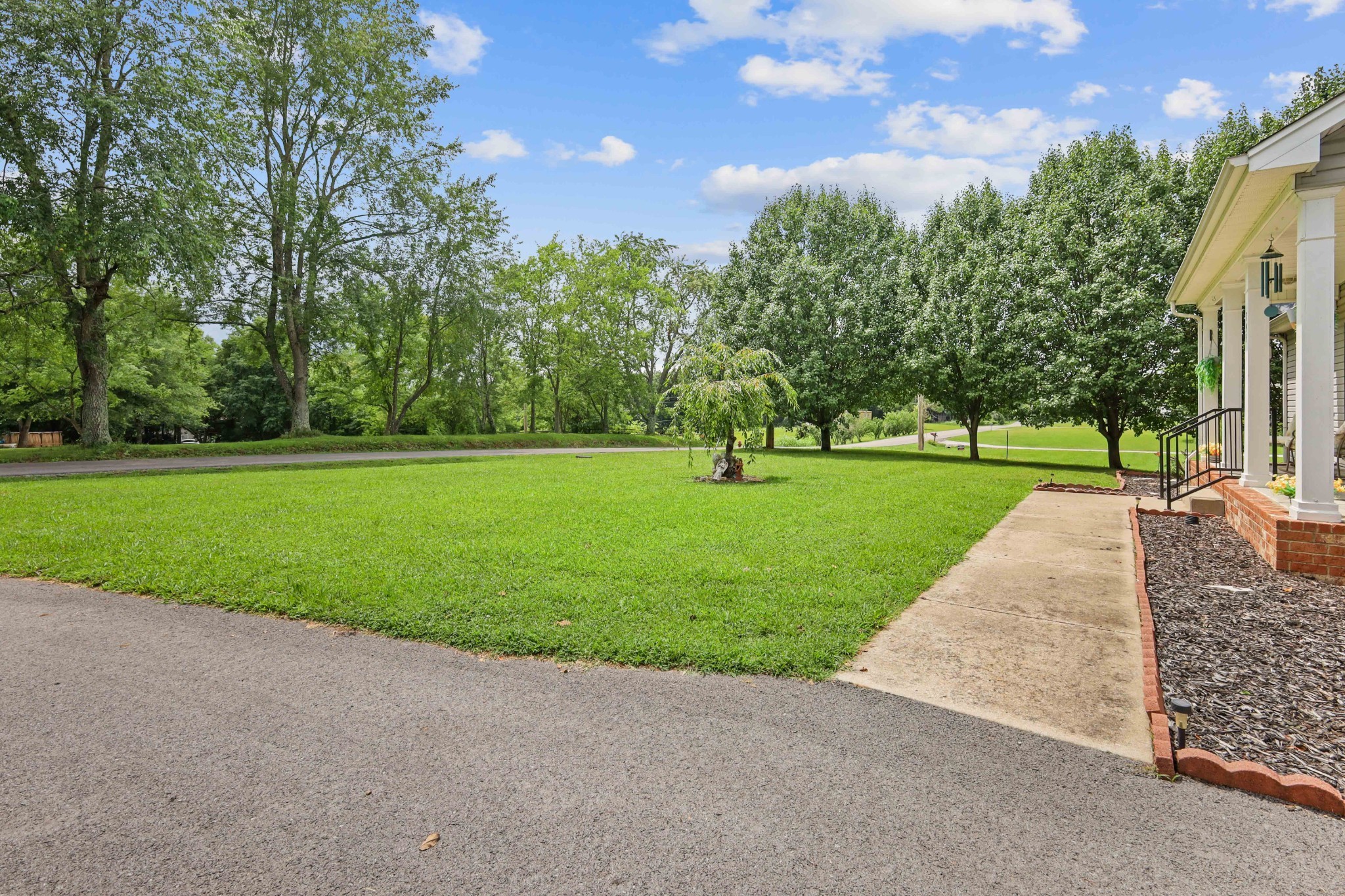 395 Lear Road Portland, TN 37148 - Photo 28 of 34 a view of a park with large trees