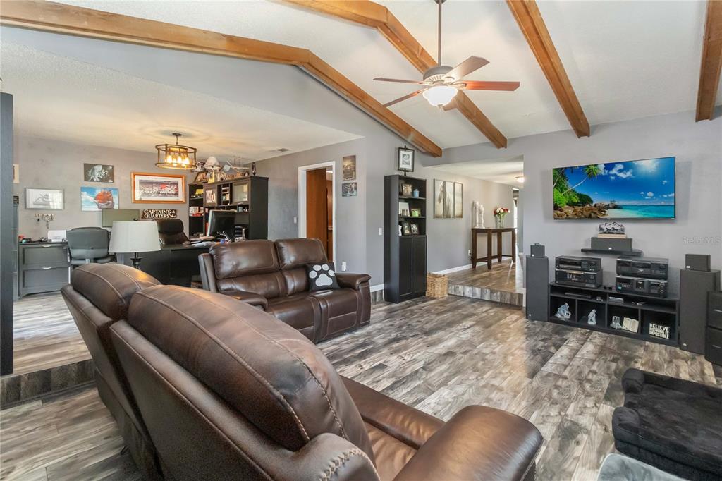 805 Leopard Trail Winter Springs, FL 32708 - Photo 9 of 43