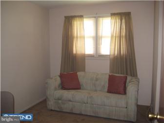 91 Hempstead Road Hamilton, NJ 08610 - Photo 5 of 8 Bedroom 2
