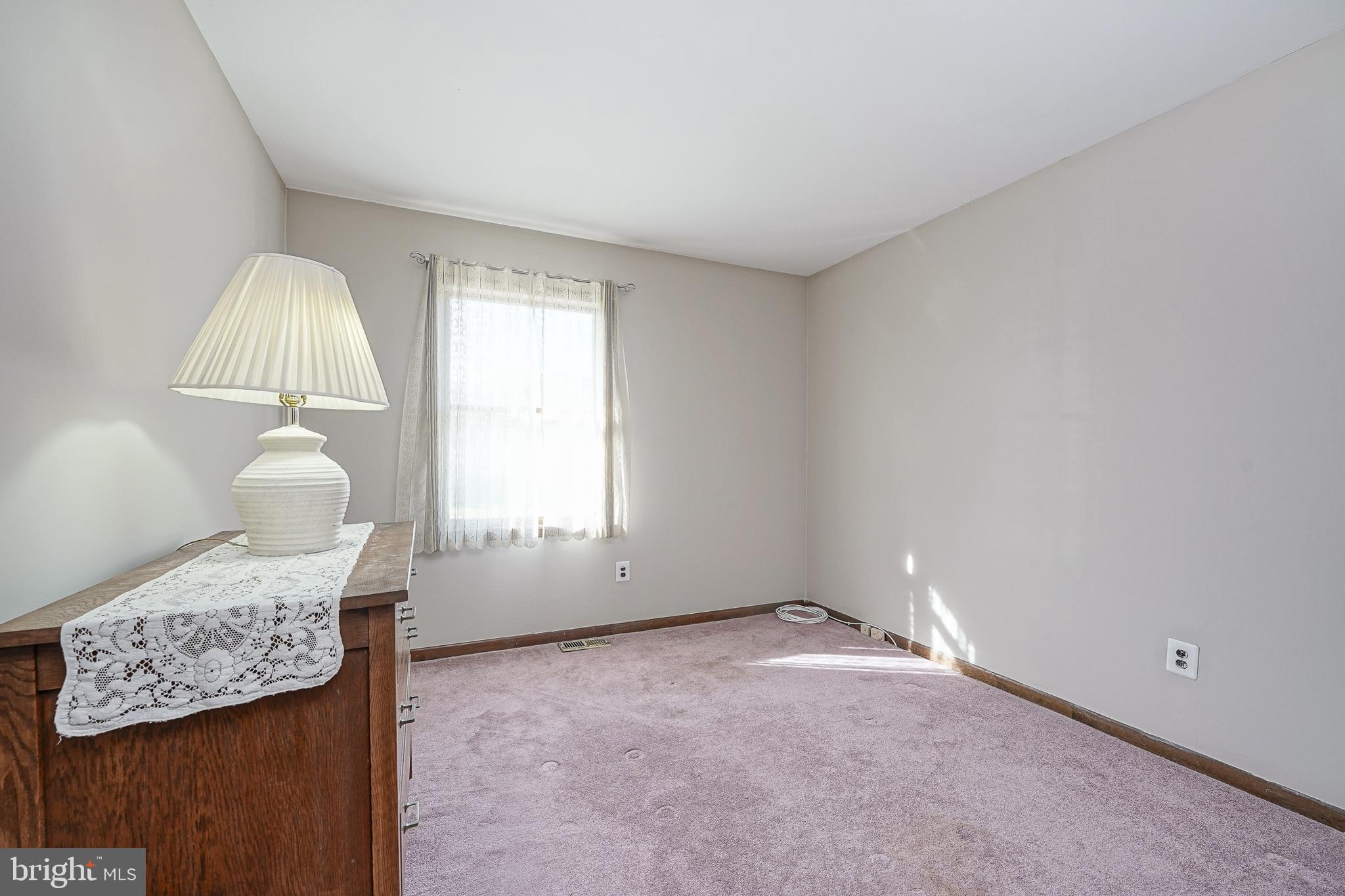 79 Winfield Road Sicklerville, NJ 08081 - Photo 15 of 34