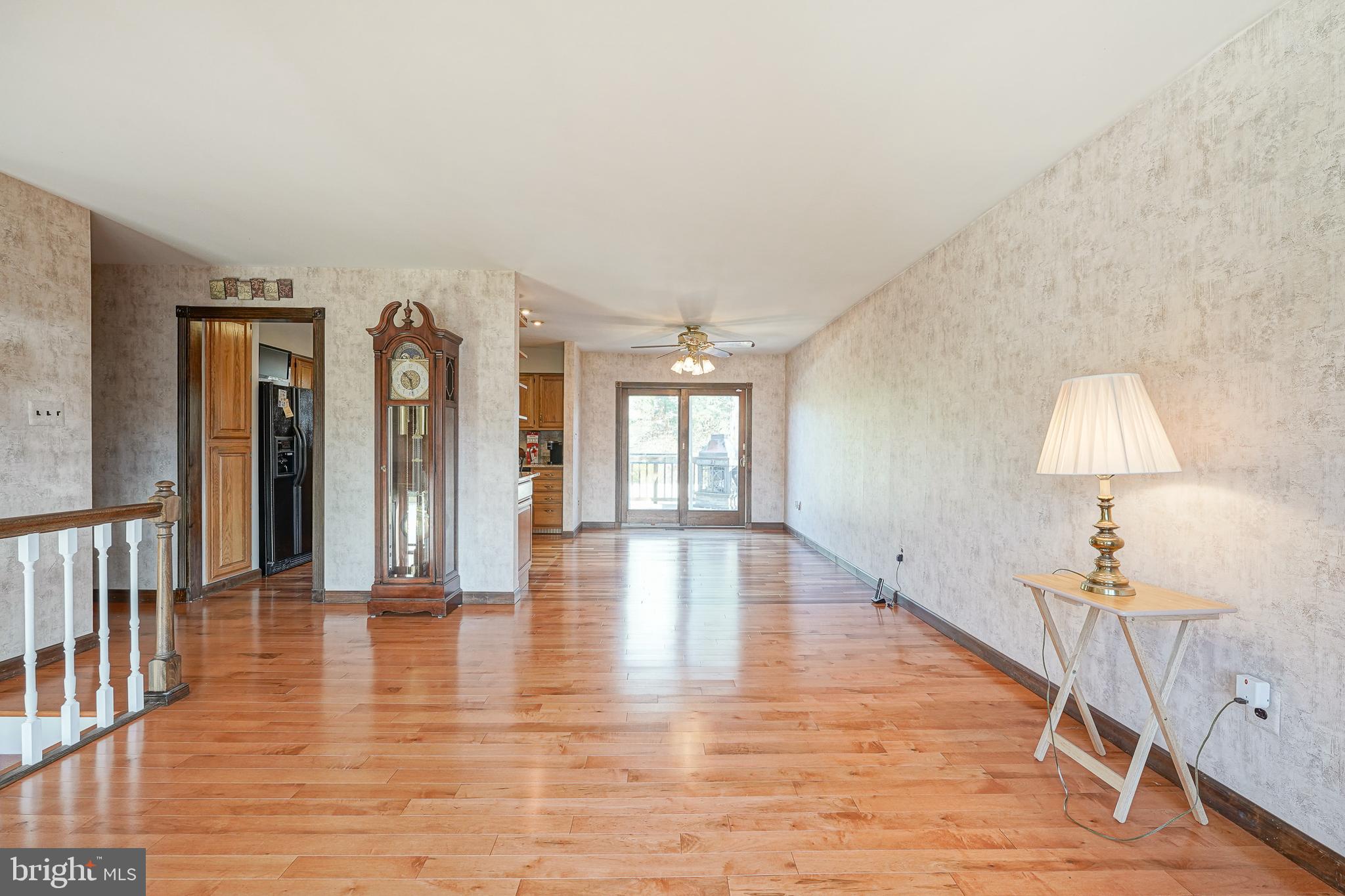 79 Winfield Road Sicklerville, NJ 08081 - Photo 4 of 34