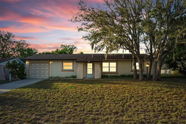 $219,900 | 11031 Heathwood Avenue, Spring Hill, FL 34608
