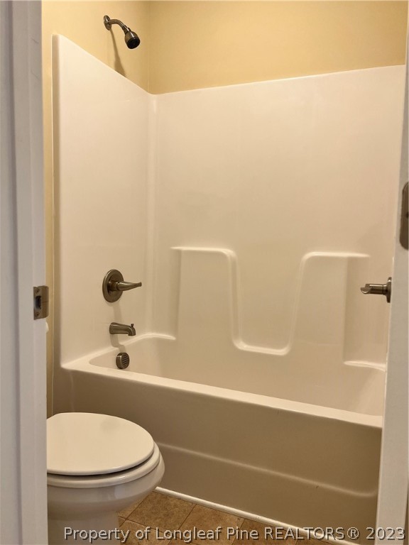 4775 McKinnon Farm Road Fayetteville, NC 28304 - Photo 34 of 45 a bathroom with a toilet and a shower