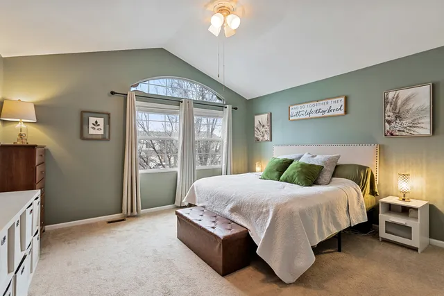 $320,000 | 1835 Wisteria Drive, Aurora, IL 60503