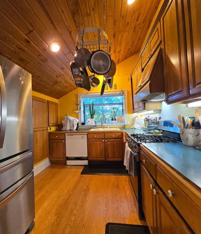 $469,900 | 18302 Johnson Road North, Brainerd, MN 56401