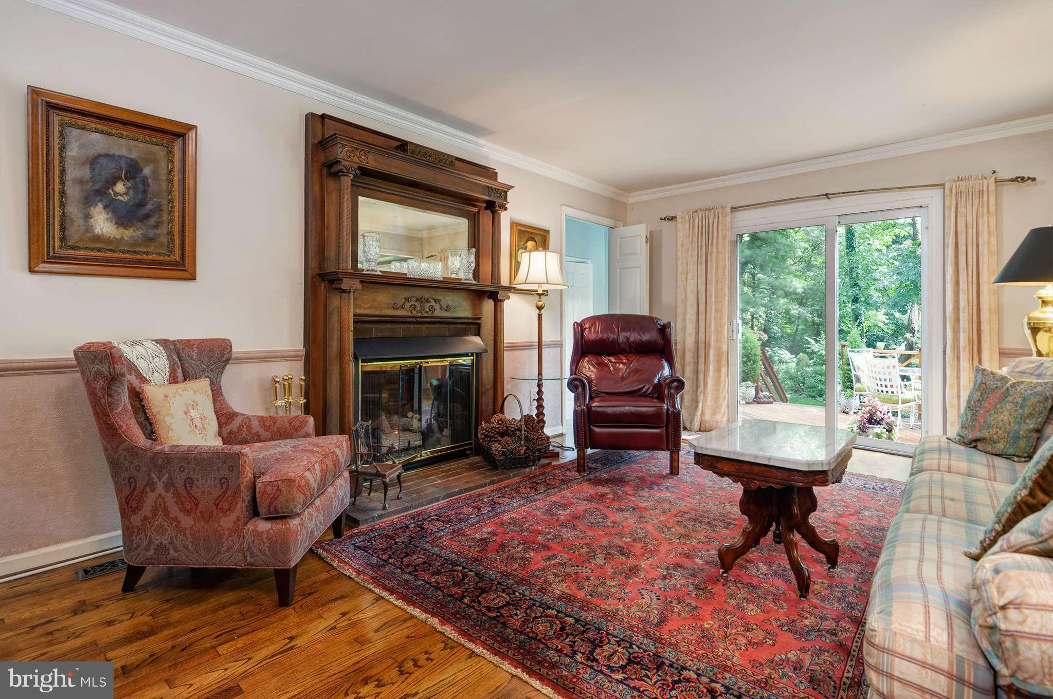 3115 Fox Mill Road Oakton, VA 22124 - Photo 13 of 27 Family Room