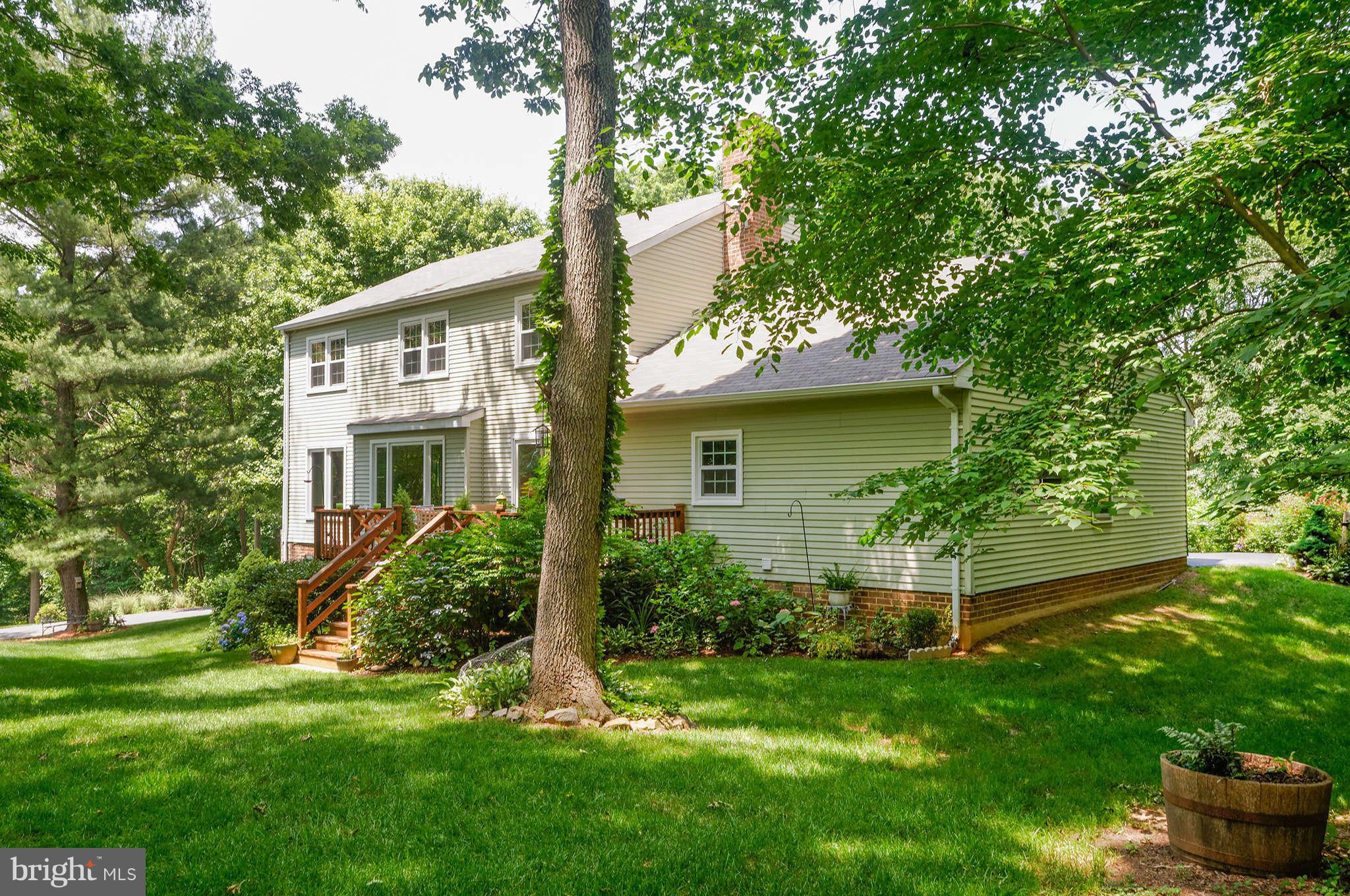 3115 Fox Mill Road Oakton, VA 22124 - Photo 5 of 27 Exterior Rear