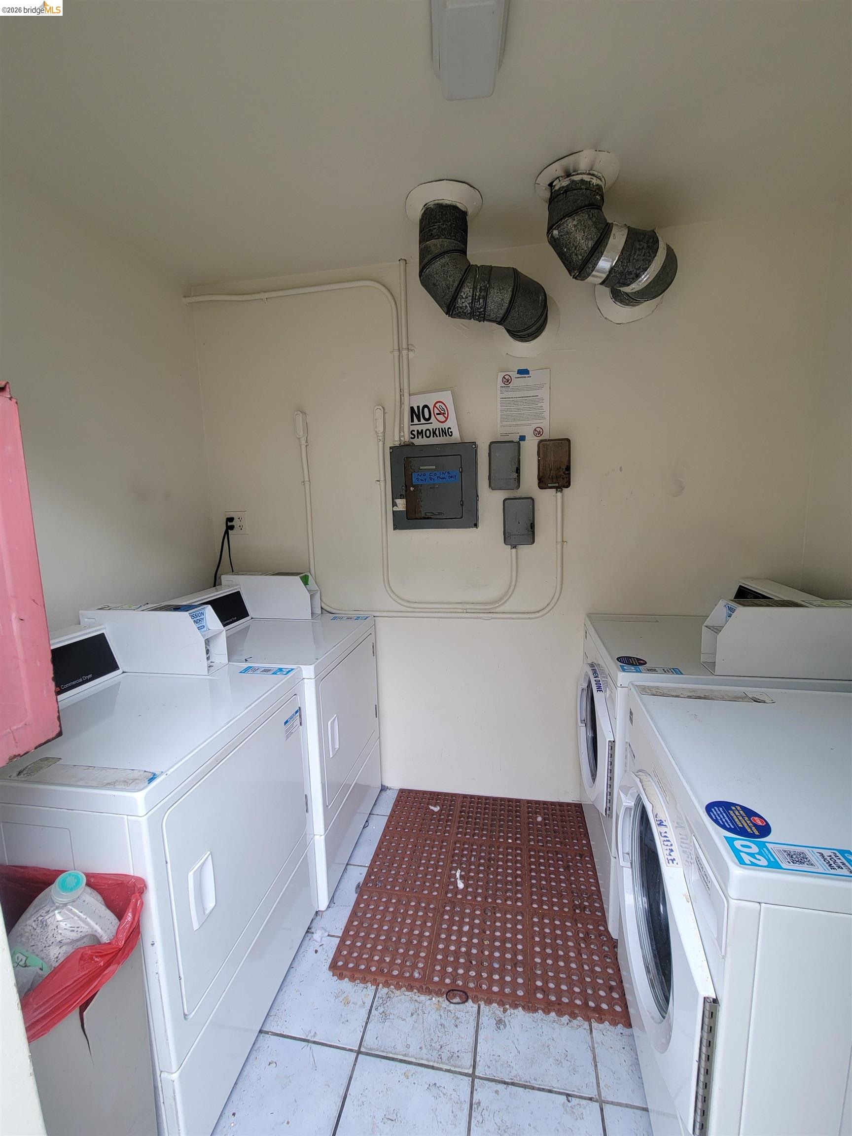 3905 Clayton Road, Unit 12 Concord, CA 94521 - Photo 6 of 17