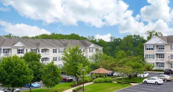 $3,000 | 631 Sloan Court, Matawan, NJ 07747