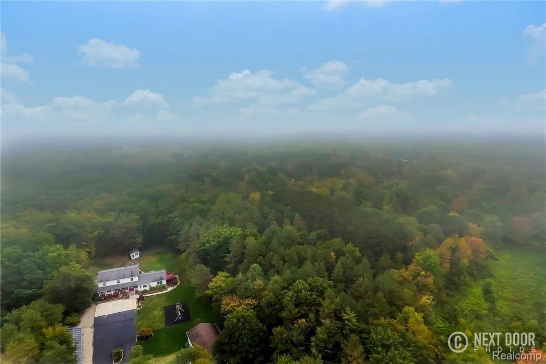 2212 Byron Road Howell, MI 48855 - Photo 35 of 63 DJI_0045-2.jpg