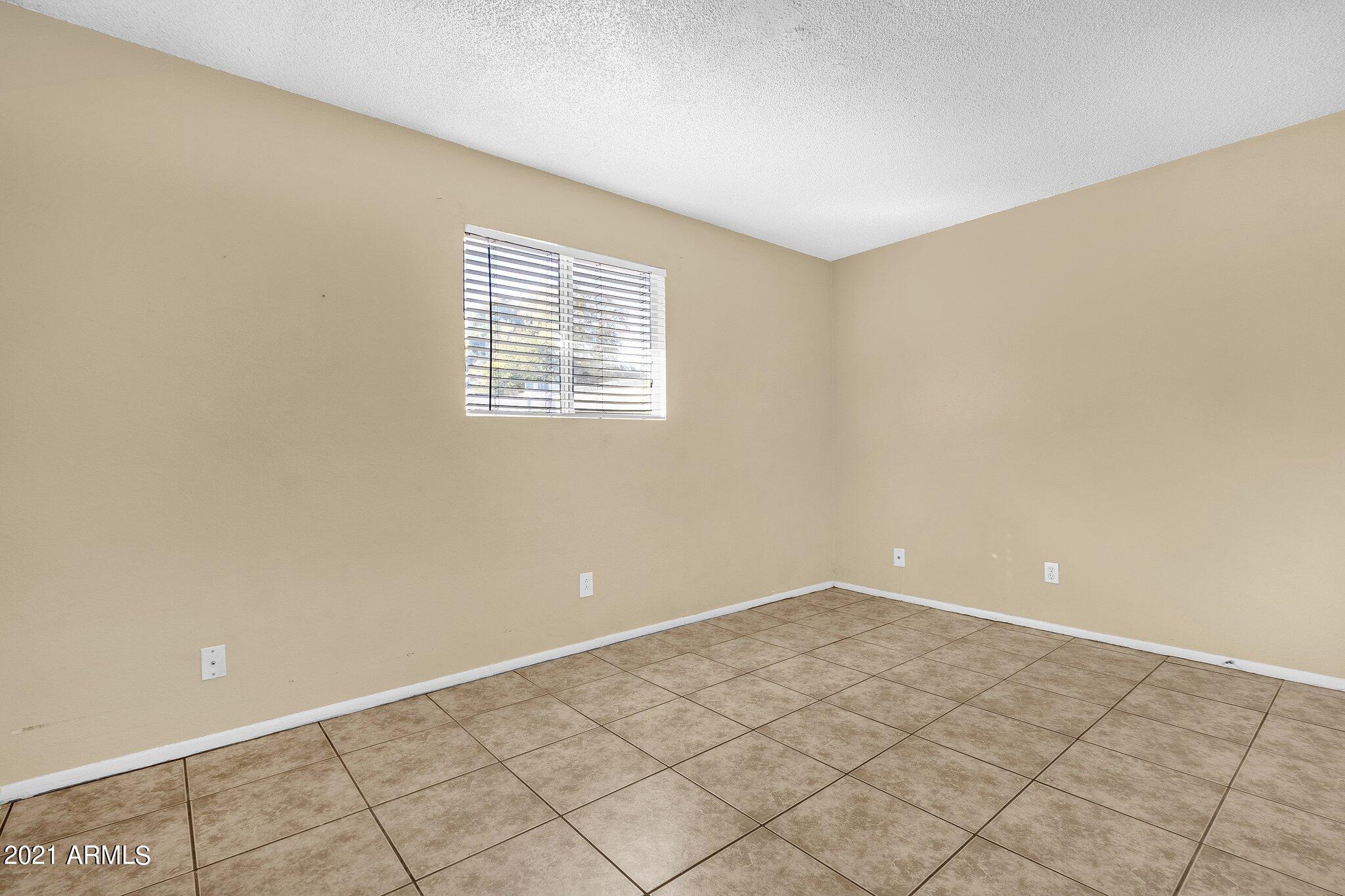 720 South Dobson Road, Unit 10 Mesa, AZ 85202 - Photo 20 of 22 22-web-or-mls-720-s-dobson-rd-unit-10