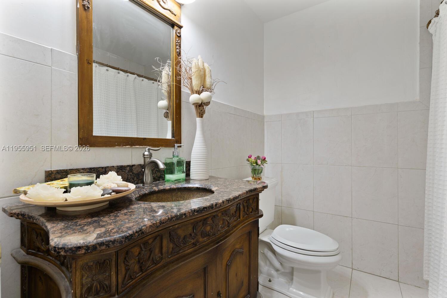 6423 Southwest 107th Place Miami, FL 33173 - Photo 18 of 40