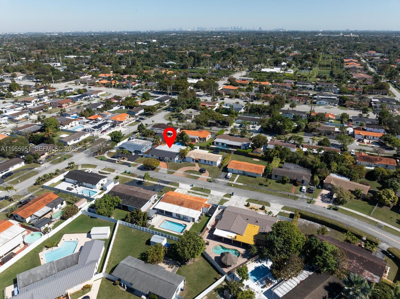 6423 Southwest 107th Place Miami, FL 33173 - Photo 33 of 40