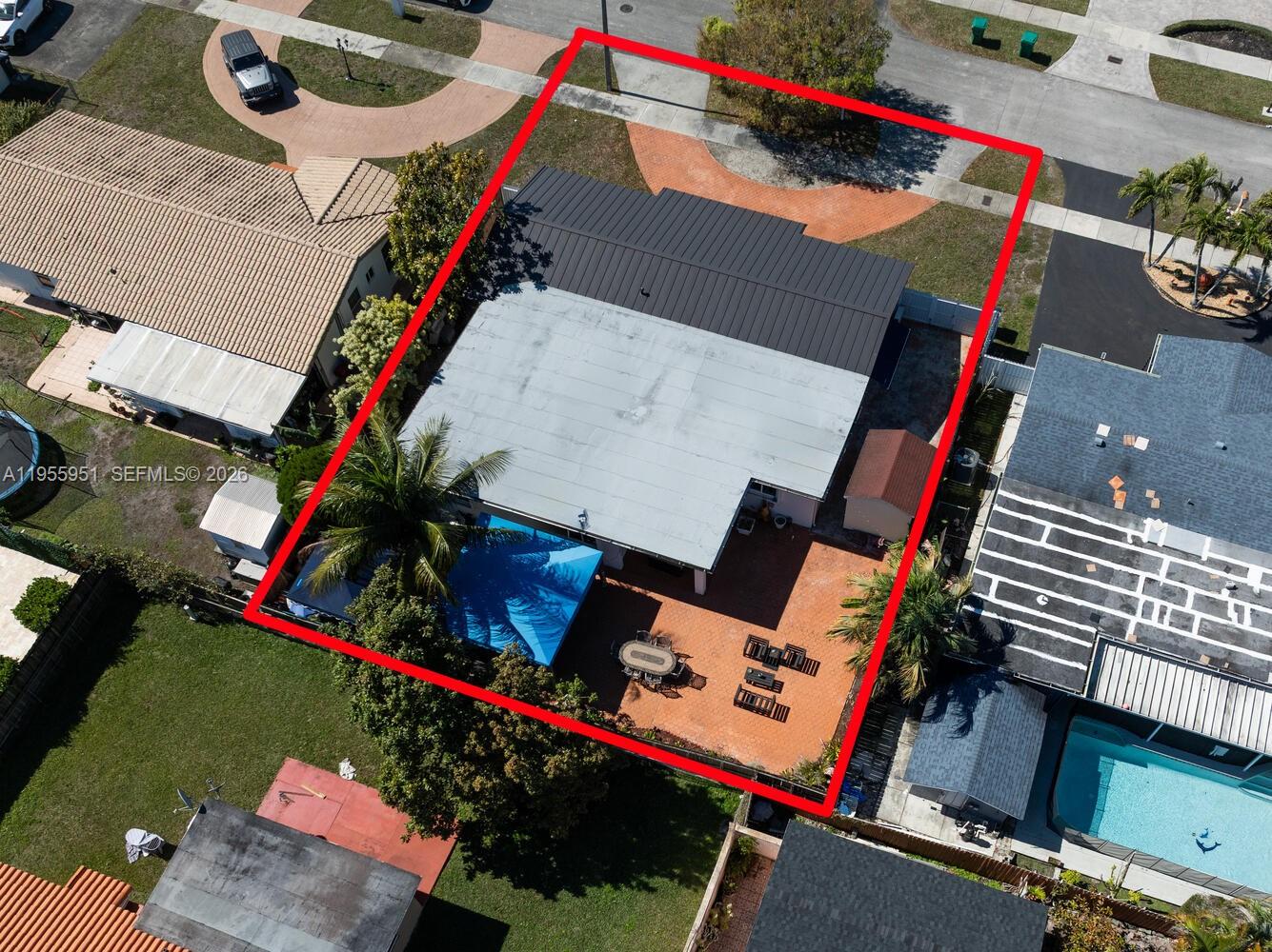 6423 Southwest 107th Place Miami, FL 33173 - Photo 37 of 40