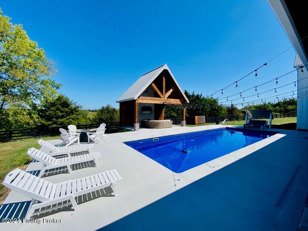1127 Mayes Creek Road Springfield, KY 40069 - Photo 56 of 96 056_Pool