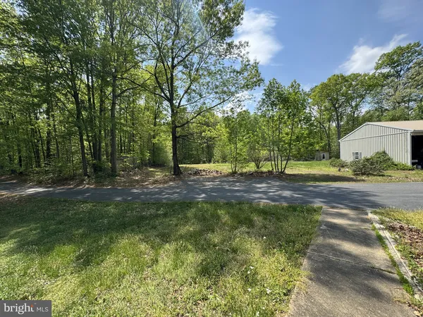 $1,100,000 | 174 Pine Tree Road, Townsend, DE 19734