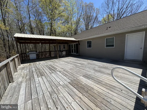 $1,100,000 | 174 Pine Tree Road, Townsend, DE 19734