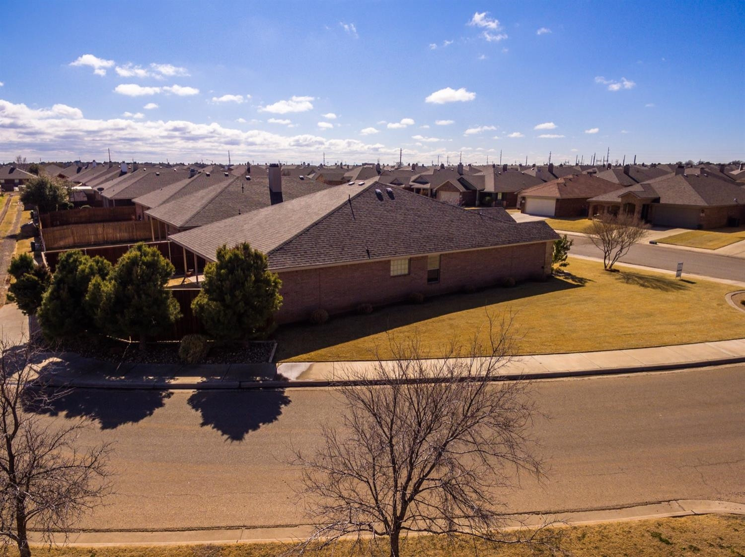 9301 Rochester Avenue Lubbock, TX 79424 - Photo 2 of 49 a view of a terrace