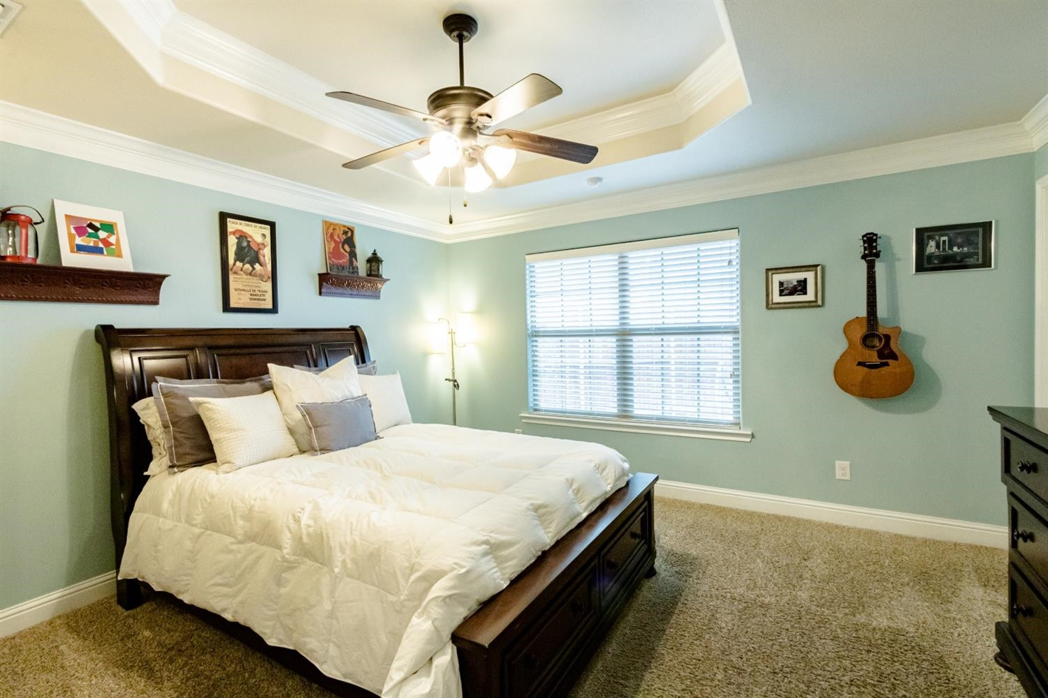 9301 Rochester Avenue Lubbock, TX 79424 - Photo 24 of 49 a bed room with a bed and a window