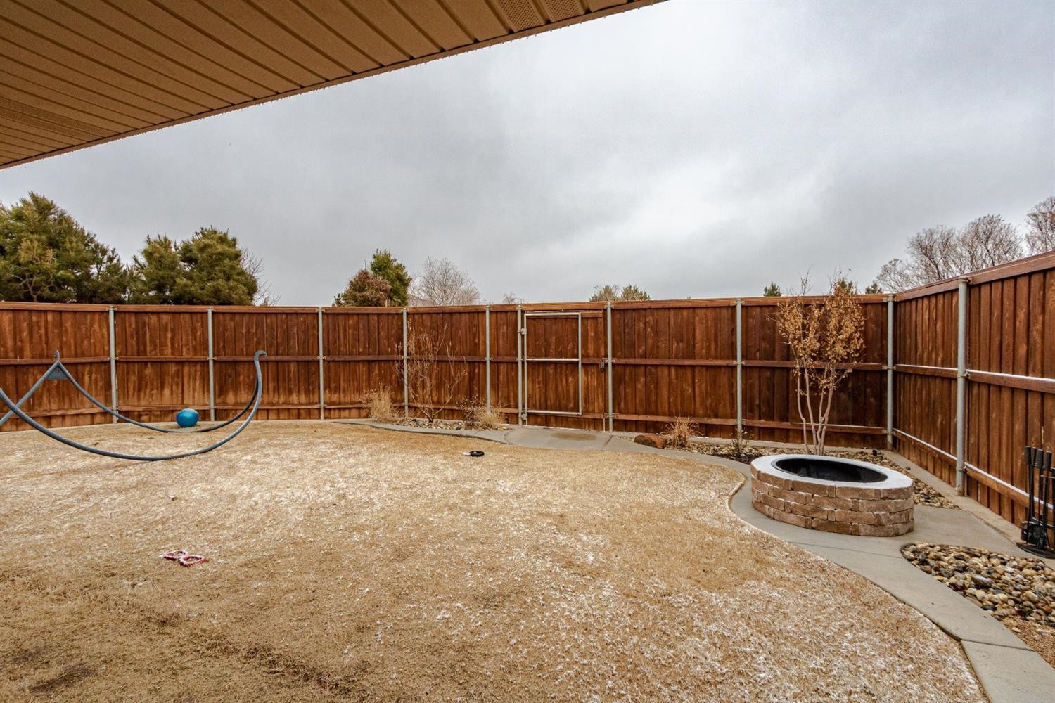9301 Rochester Avenue Lubbock, TX 79424 - Photo 39 of 49 a view of a backyard