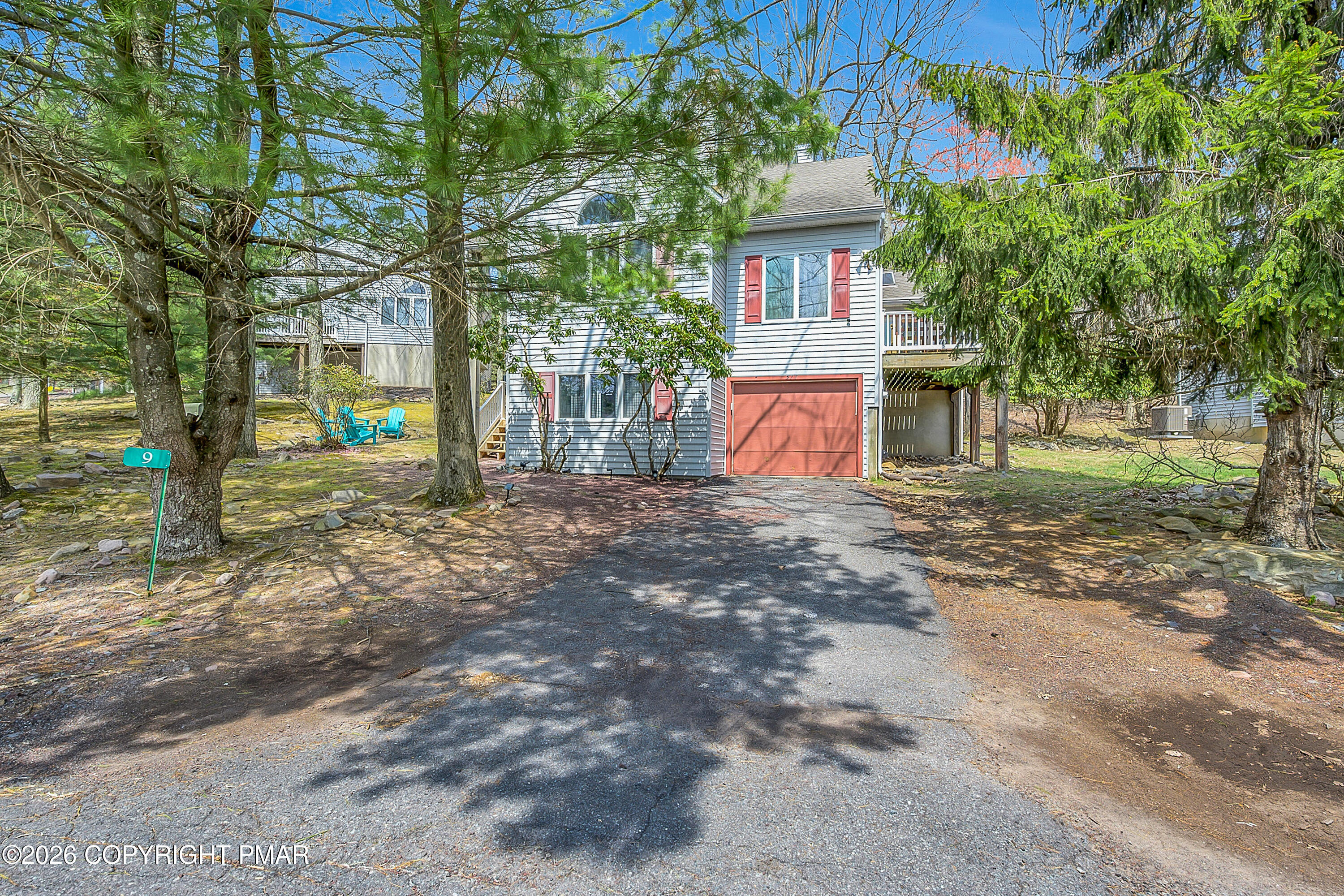 9 Rockspring Court Lake Harmony, PA 18624 - Photo 2 of 52 Rock Spring -2