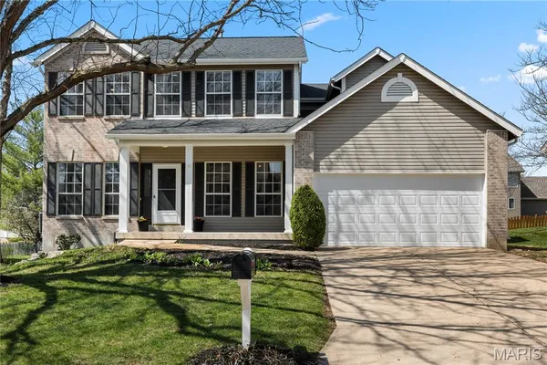 $400,000 | 60 Winding Stair Way, O'Fallon, MO 63368