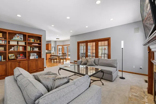 $1,245,000 | 7600 Delaney Boulevard, Edina, MN 55439