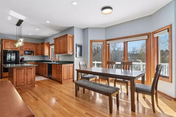 $1,245,000 | 7600 Delaney Boulevard, Edina, MN 55439