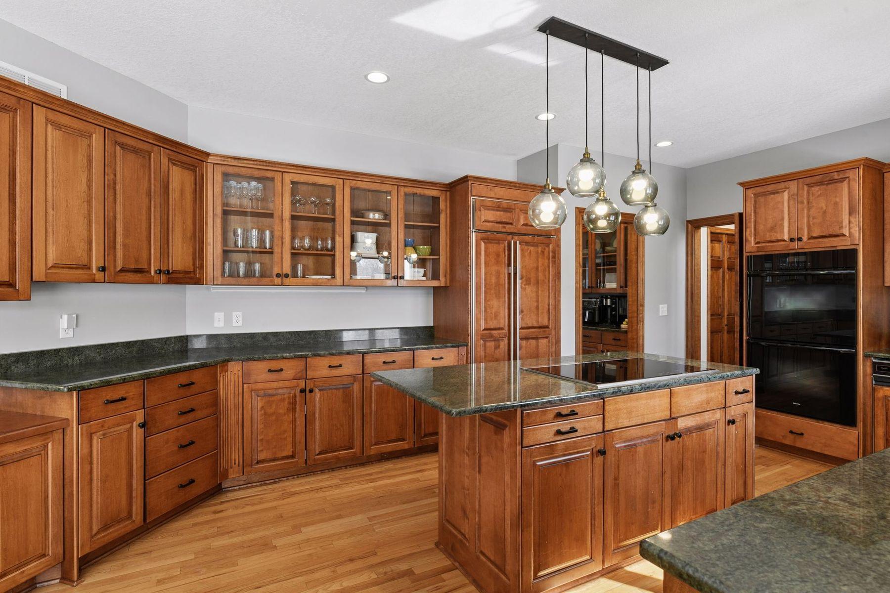 7600 Delaney Boulevard Edina, MN 55439 - Photo 19 of 55