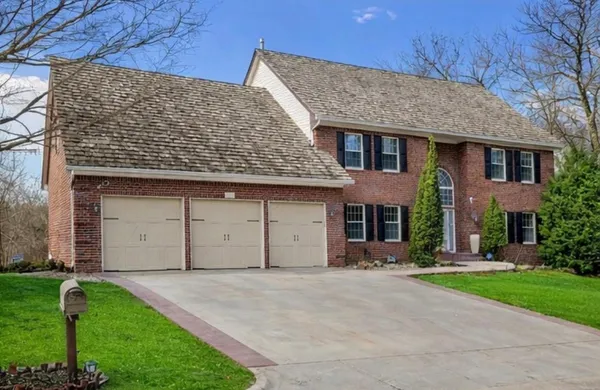 $1,245,000 | 7600 Delaney Boulevard, Edina, MN 55439