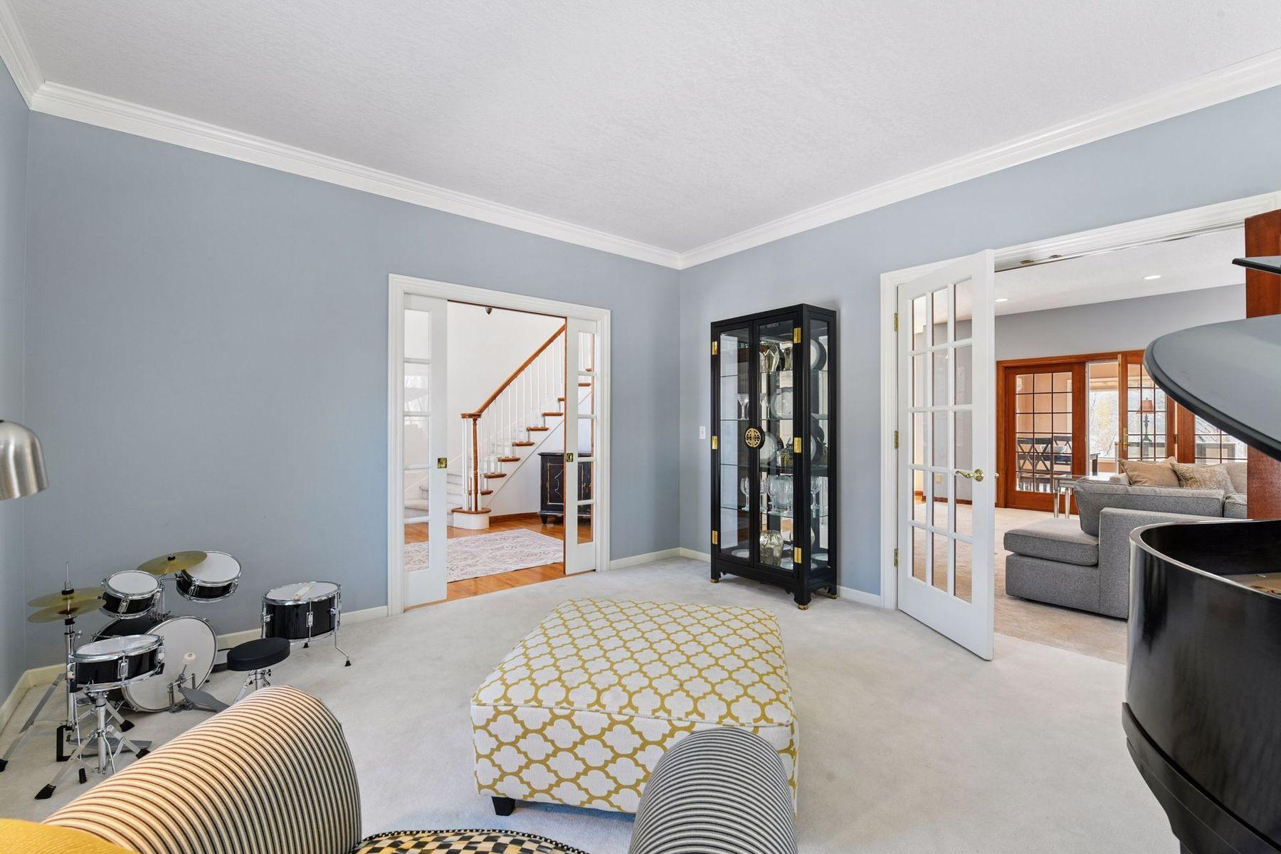 7600 Delaney Boulevard Edina, MN 55439 - Photo 7 of 55
