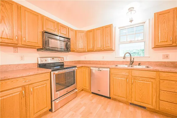 $365,000 | 135 Shannon Drive, New Castle, PA 16105