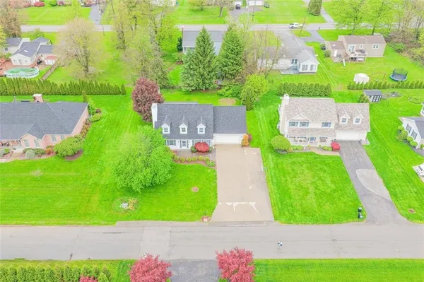 $365,000 | 135 Shannon Drive, New Castle, PA 16105