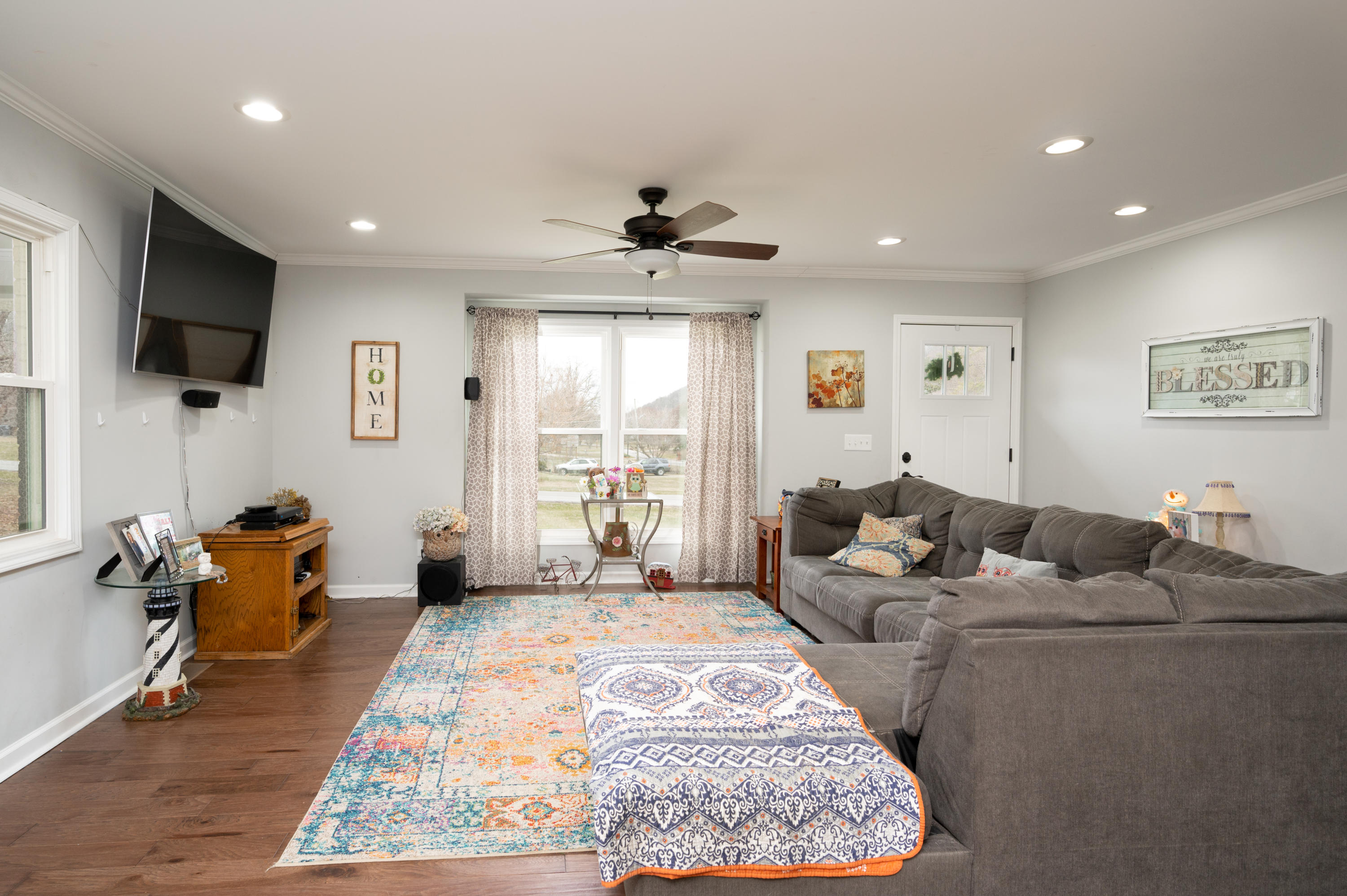 364 Raventree Drive Kingsport, TN 37664 - Photo 3 of 40 Raventree-19