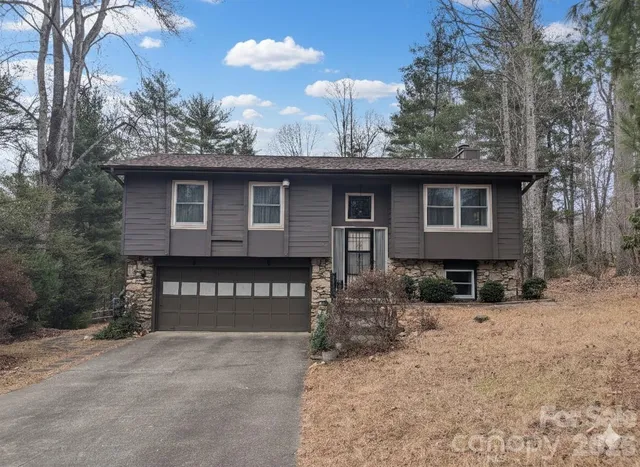 $369,000 | 43 Deer Run Drive, Asheville, NC 28803