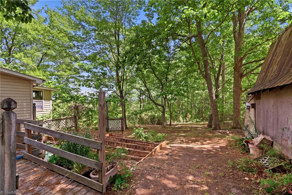 2974 Cid Road Lexington, NC 27292 - Photo 21 of 31