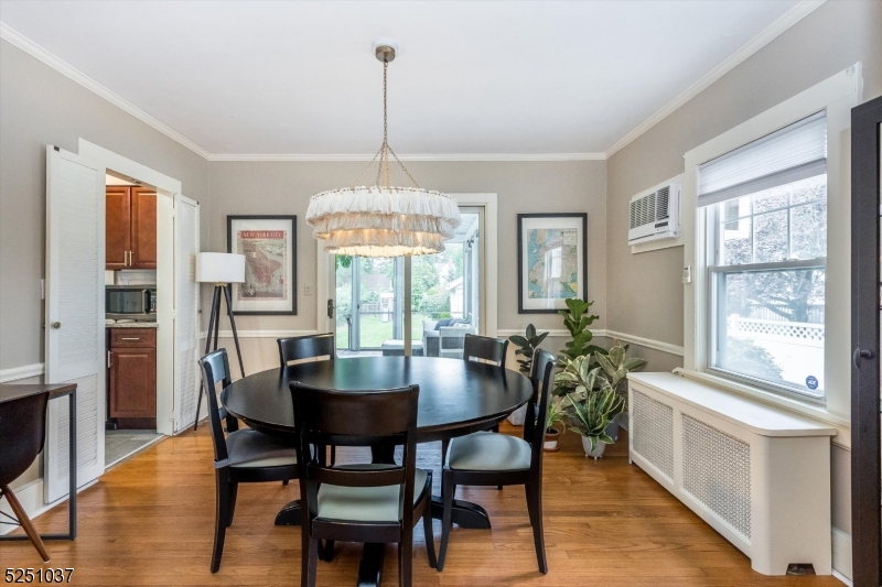 75 Gordonhurst Avenue Montclair, NJ 07043 - Photo 10 of 25