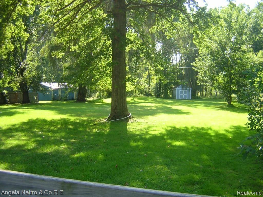 19700 Karr Road Belleville, MI 48111 - Photo 19 of 23 SJED ON REAR OF PROPERTY