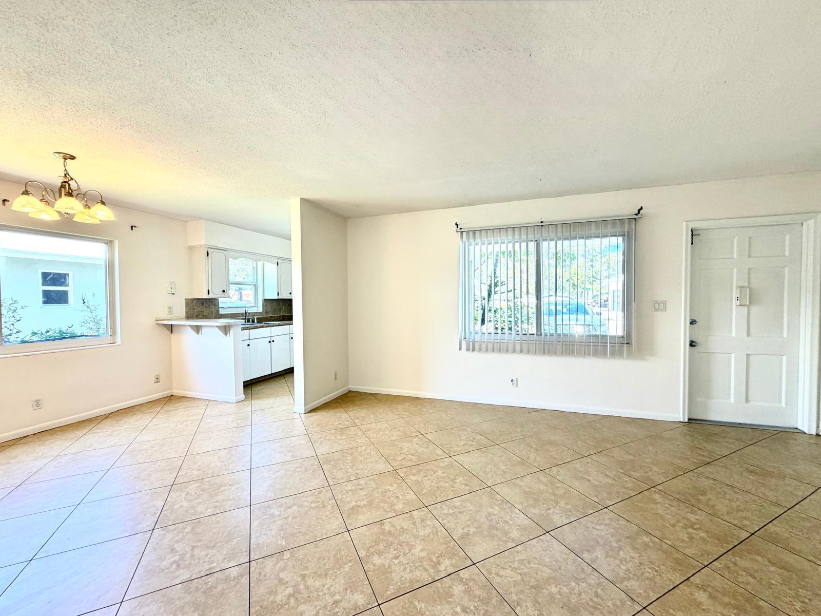 4731 Northeast 21st Terrace, Unit 2 Lighthouse Point, FL 33064 - Photo 2 of 29 730880da-a334-4469-9cf1-233a461426e9