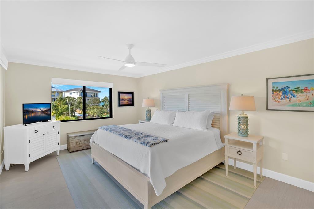 9226 Midnight Pass Road, Unit 3B Sarasota, FL 34242 - Photo 24 of 87