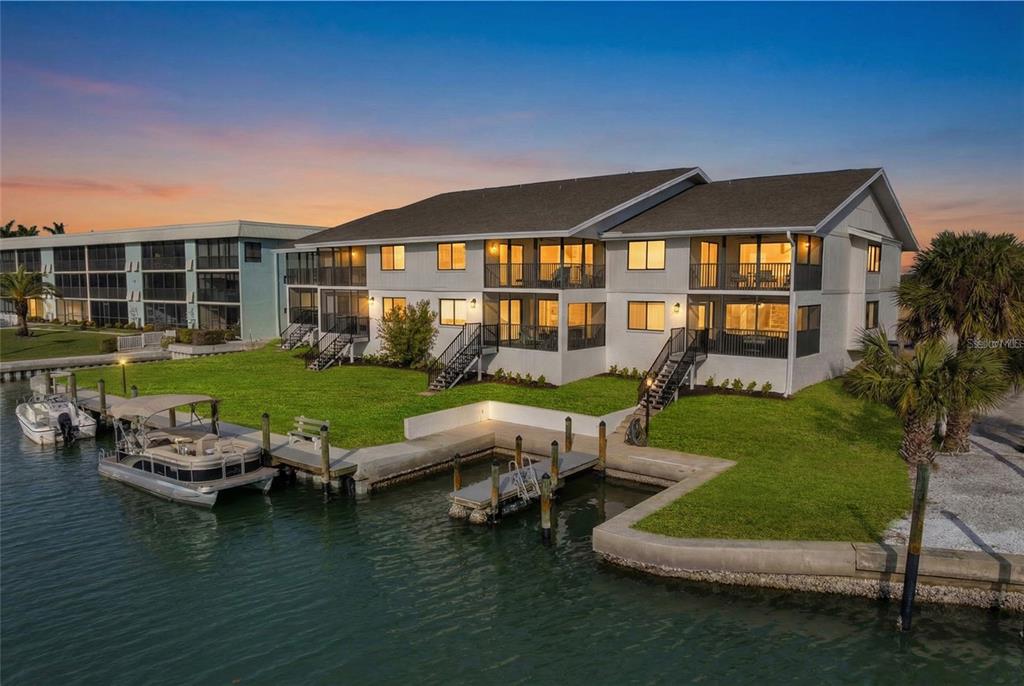 9226 Midnight Pass Road, Unit 3B Sarasota, FL 34242 - Photo 47 of 87