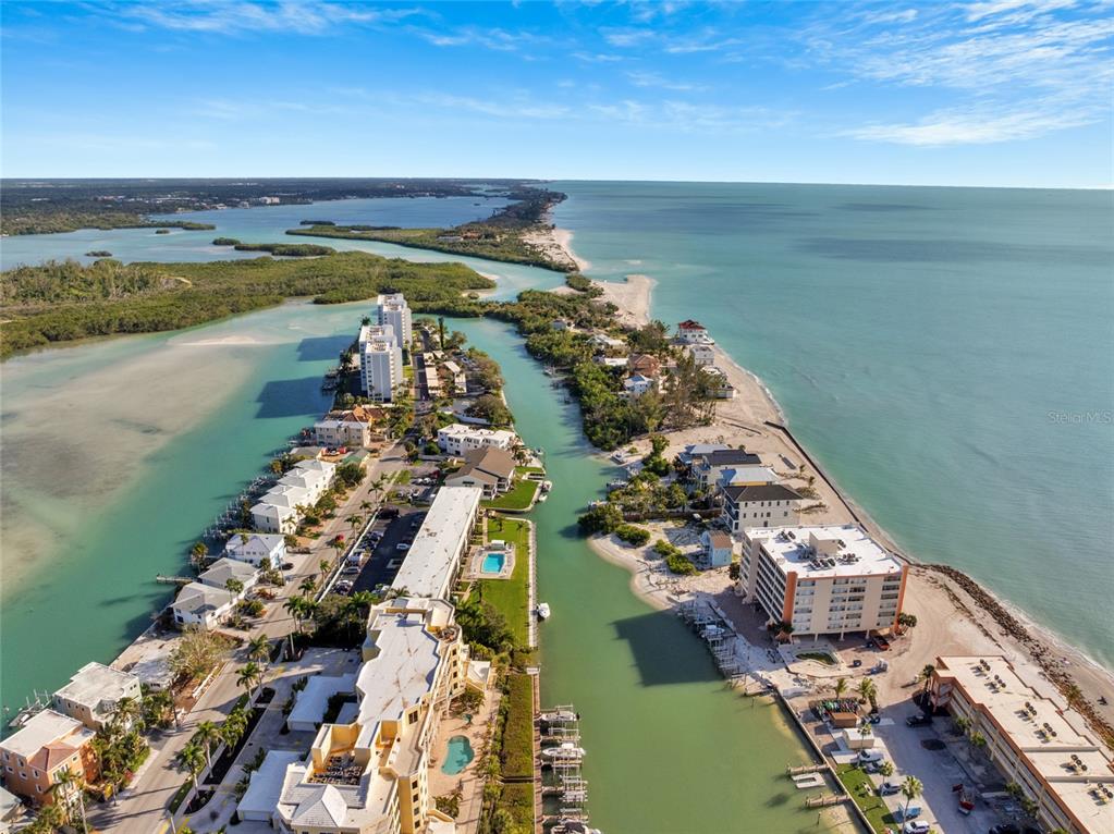 9226 Midnight Pass Road, Unit 3B Sarasota, FL 34242 - Photo 58 of 87