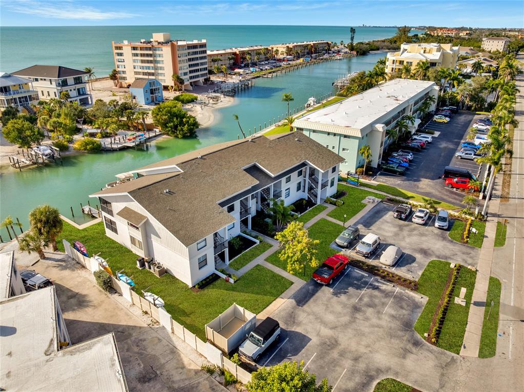 9226 Midnight Pass Road, Unit 3B Sarasota, FL 34242 - Photo 79 of 87