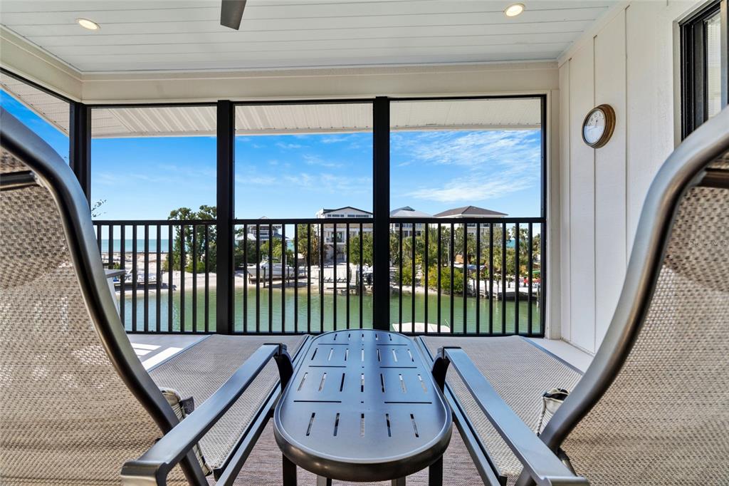 9226 Midnight Pass Road, Unit 3B Sarasota, FL 34242 - Photo 84 of 87