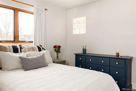 $885,000 | 1865 South Logan Street, Denver, CO 80210