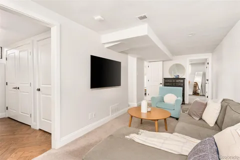 $885,000 | 1865 South Logan Street, Denver, CO 80210