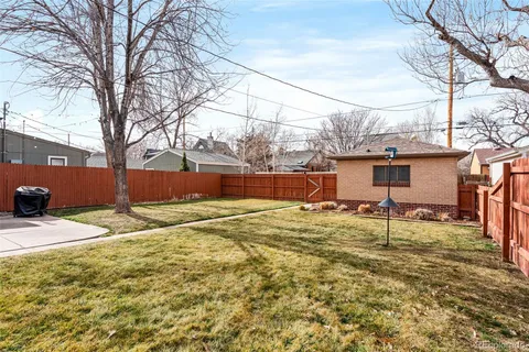$885,000 | 1865 South Logan Street, Denver, CO 80210