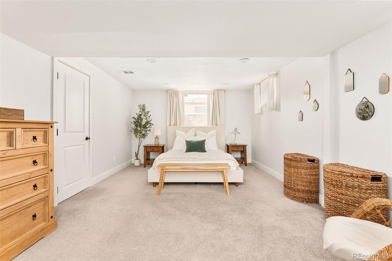 1865 South Logan Street Denver, CO 80210 - Photo 5 of 28